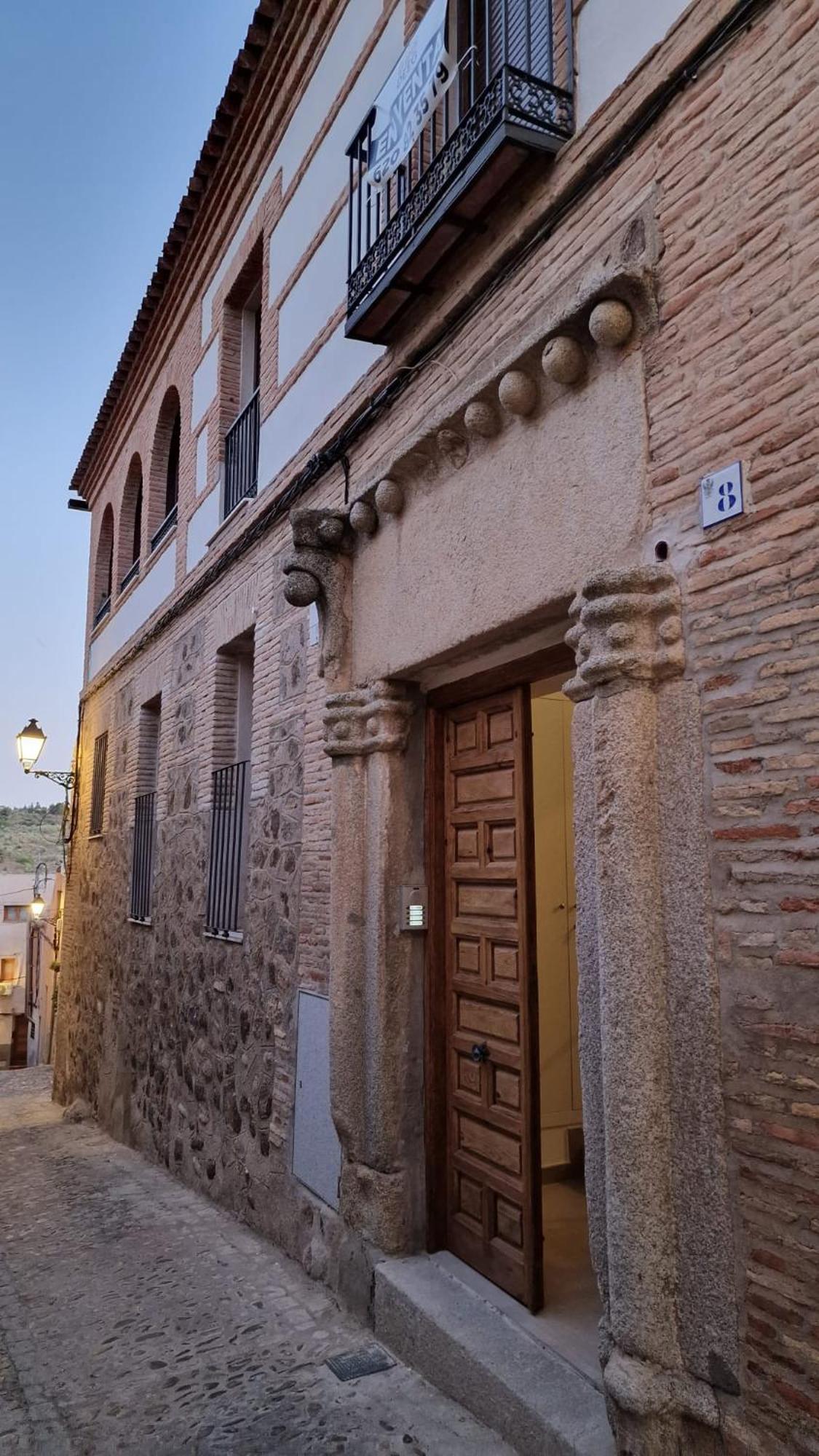 Apartamento En Toledo Bagu Apartment Exterior foto