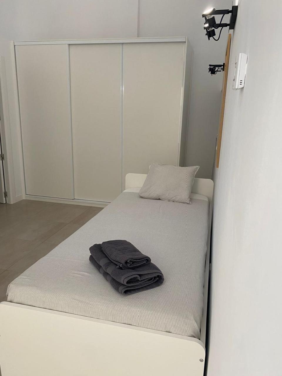 Apartamento En Toledo Bagu Apartment Exterior foto